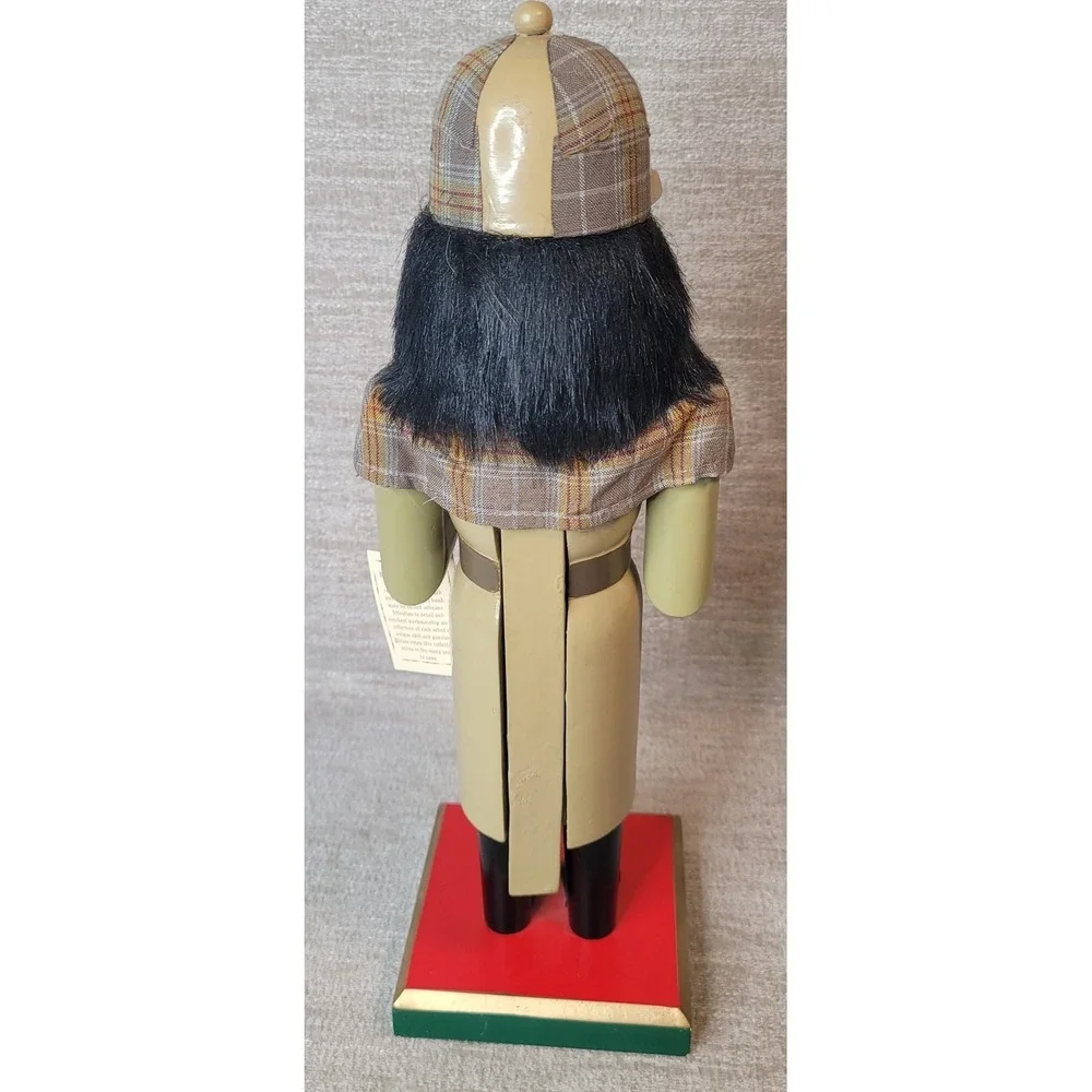 Vintage Target Wood Nutcracker Sherlock Holmes Inspector Limited Edition Nice